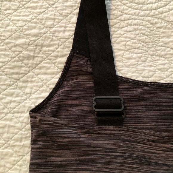Merrill camisole tank top. Women’s size small. Black/gray. - Picture 4 of 7